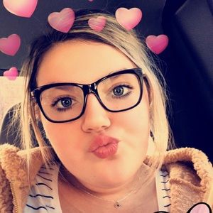 Meet your Posher, Bailee